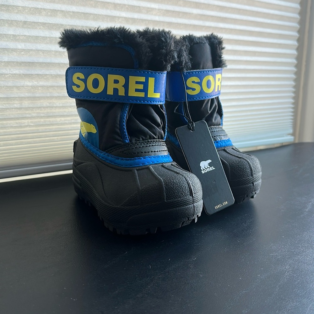Toddler Sorel Snow Commander Snow Boots Black Blue Size 6 NWT